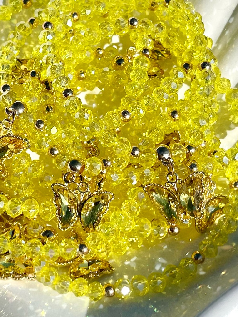 Yellow Butterfly Glass Beaded Bracelet NWOT